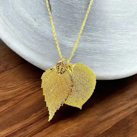 24kt Gold-Dipped Natural Leaf Pendants & 18kt Gold-Plated Chain - Picture 1 of 11